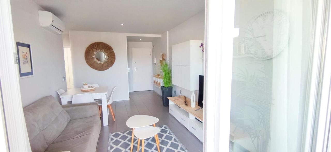 Apartamento Victoria Playa By Denia Costa Екстериор снимка